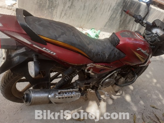 Pulsar 150